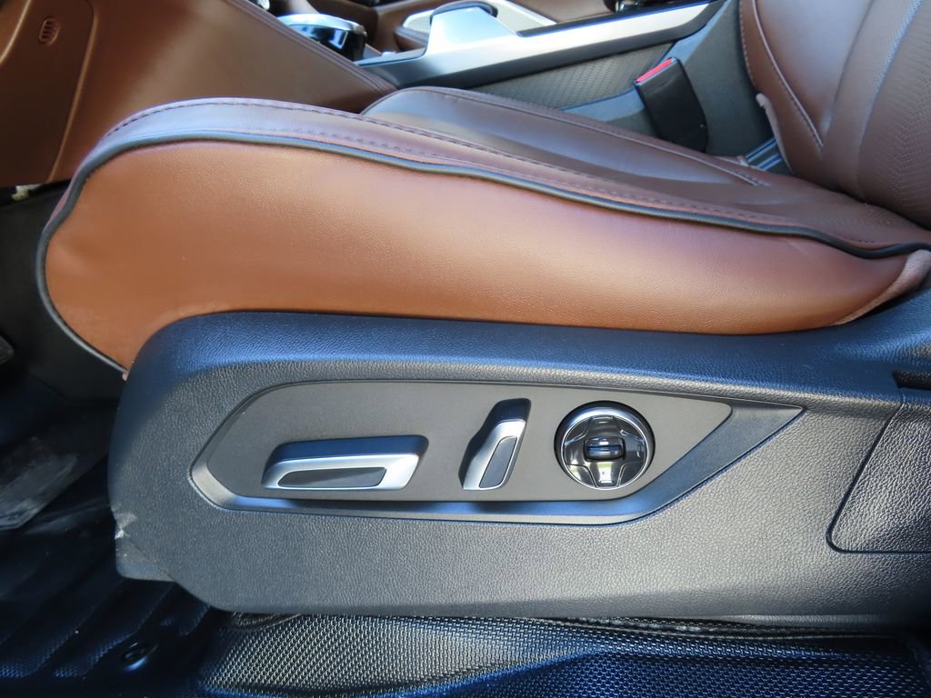 Used 2024 Acura MDX SH-AWD w/ Advance Package image 9