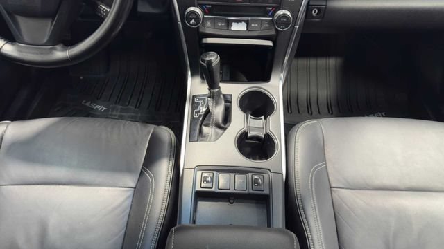 Used 2015 Toyota Camry XLE FWD image 18