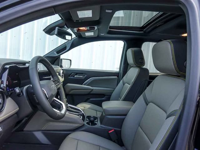 New 2026 Chevrolet Colorado ZR2 w/ Technology Package AWD/4WD image 15