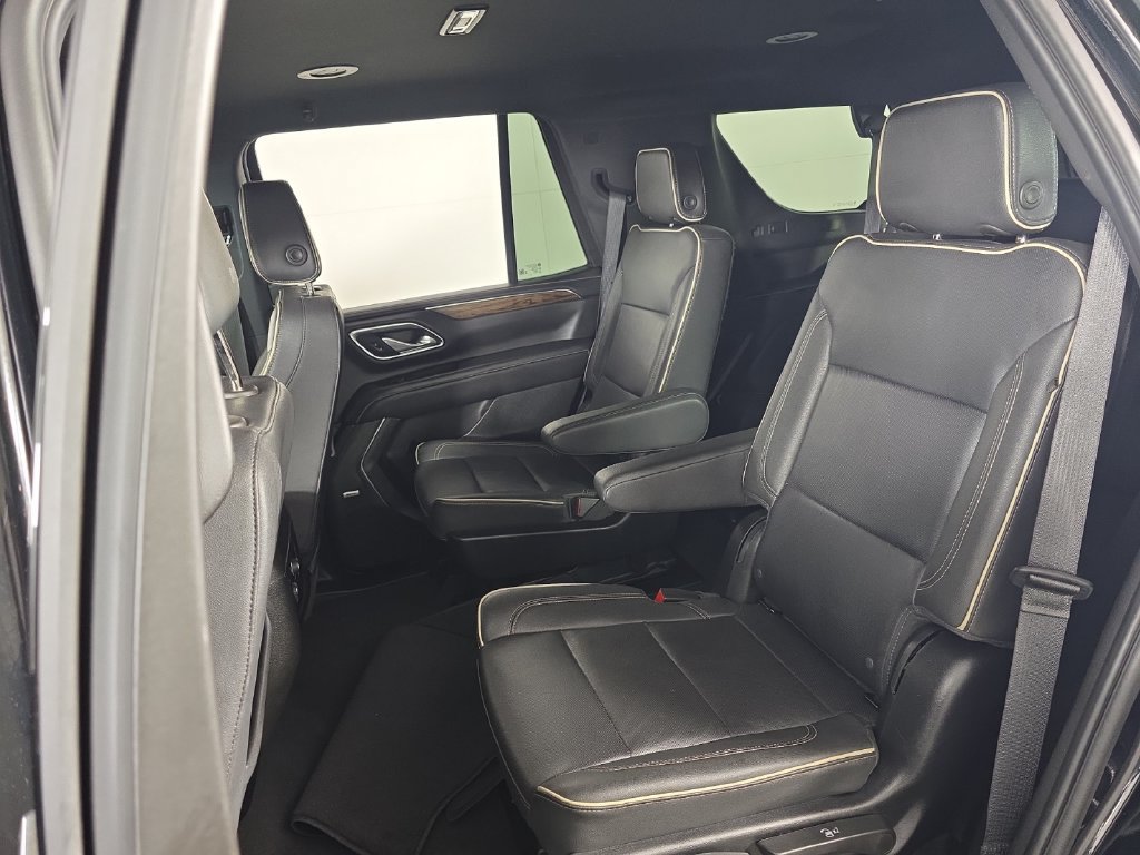 Used 2024 Chevrolet Tahoe Premier AWD/4WD image 27