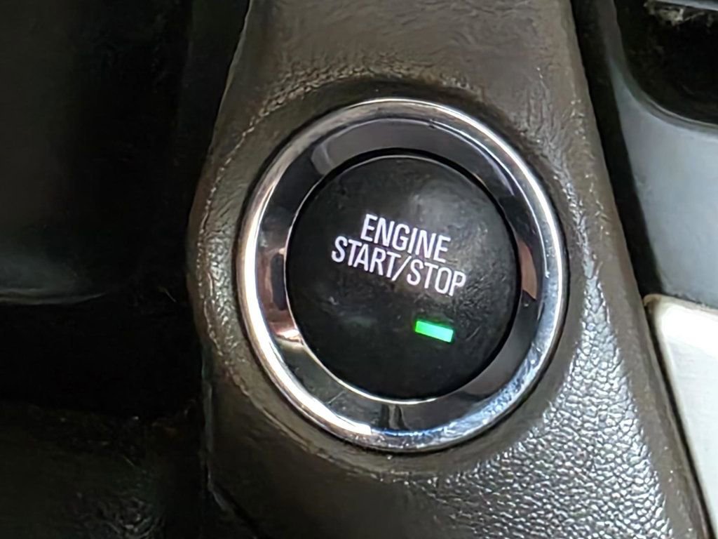 Used 2016 GMC Yukon XL Denali w/ Open Road Package image 24