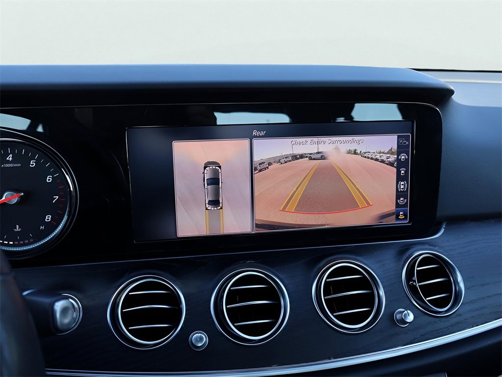 Used 2019 Mercedes-Benz E 300 4MATIC image 25