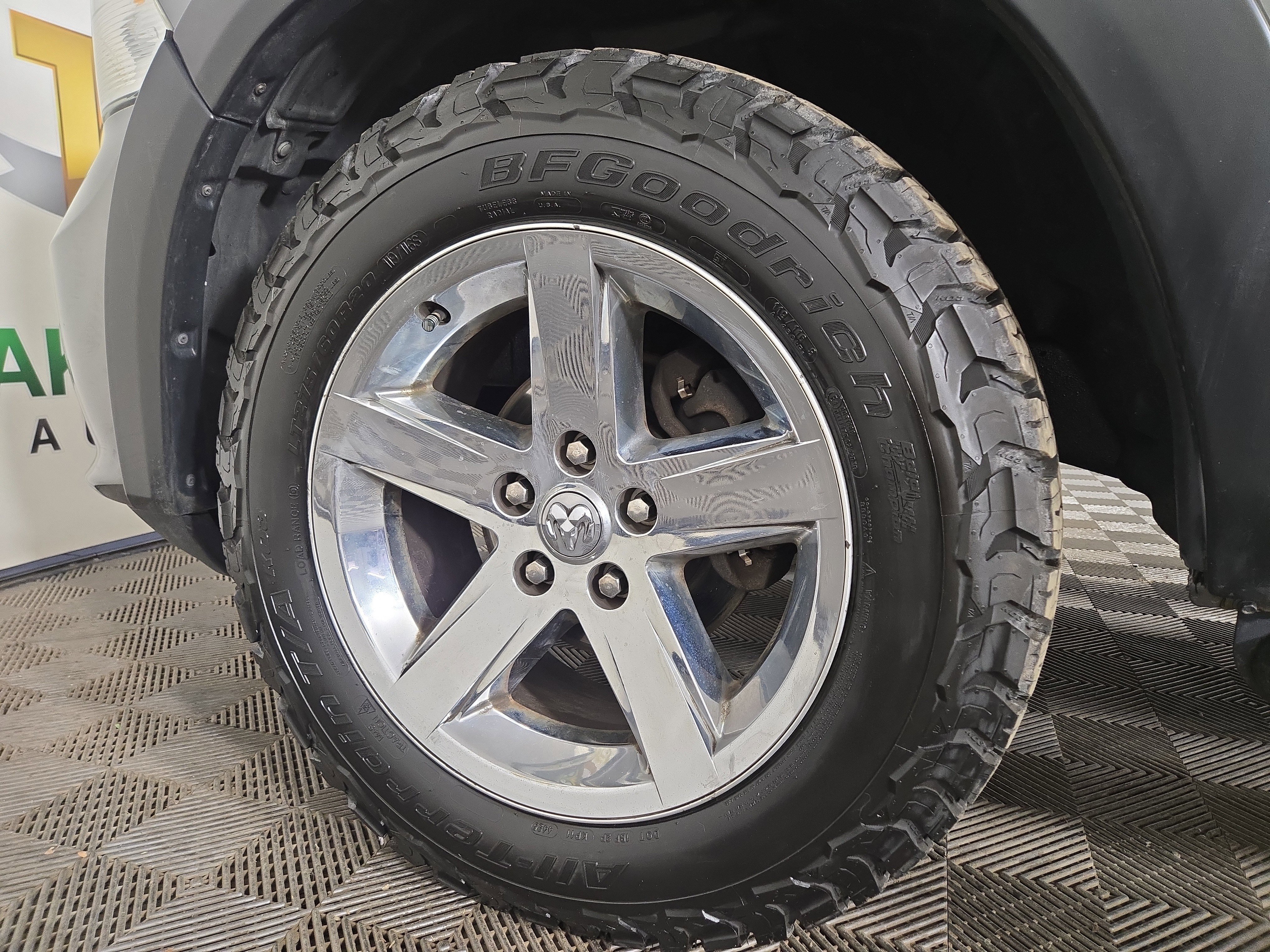 Used 2013 RAM 1500 Express image 30