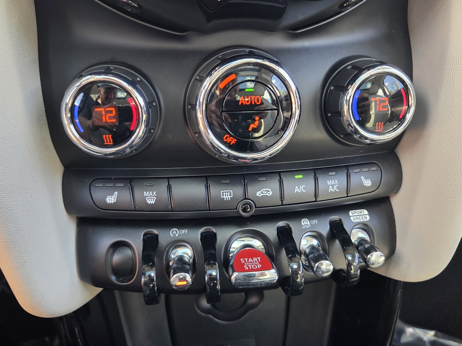 Used 2023 MINI Cooper S w/ Signature Upholstery Package FWD image 25
