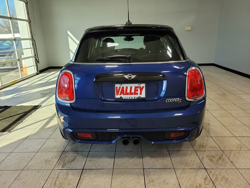 Used 2015 MINI Cooper S image 8