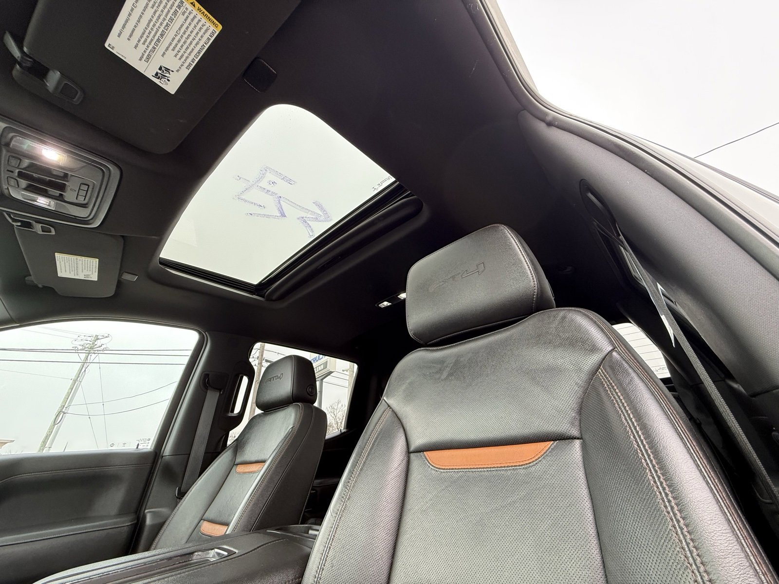 Used 2021 GMC Sierra 1500 AT4 w/ AT4 Value Package image 4