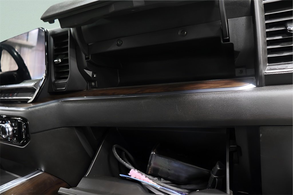 Used 2024 GMC Sierra 2500 SLT w/ SLT Convenience Package image 29