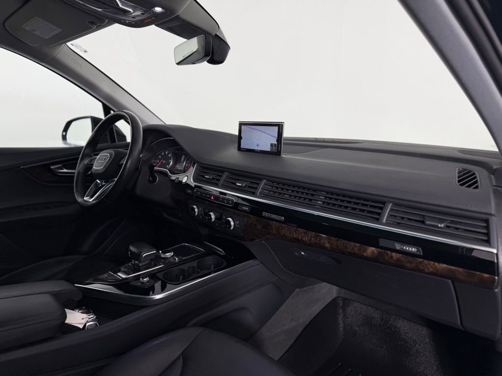 Used 2017 Audi Q7 3.0T Premium Plus AWD/4WD image 22