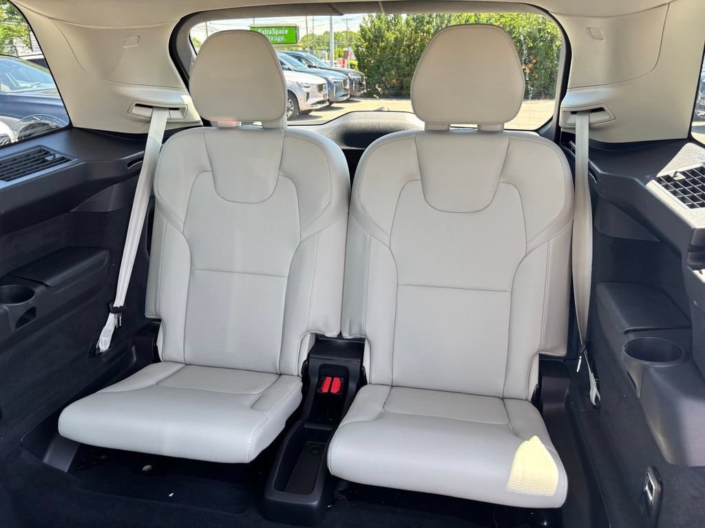 Used 2024 Volvo XC90 B5 Core w/ Climate Package AWD/4WD image 25