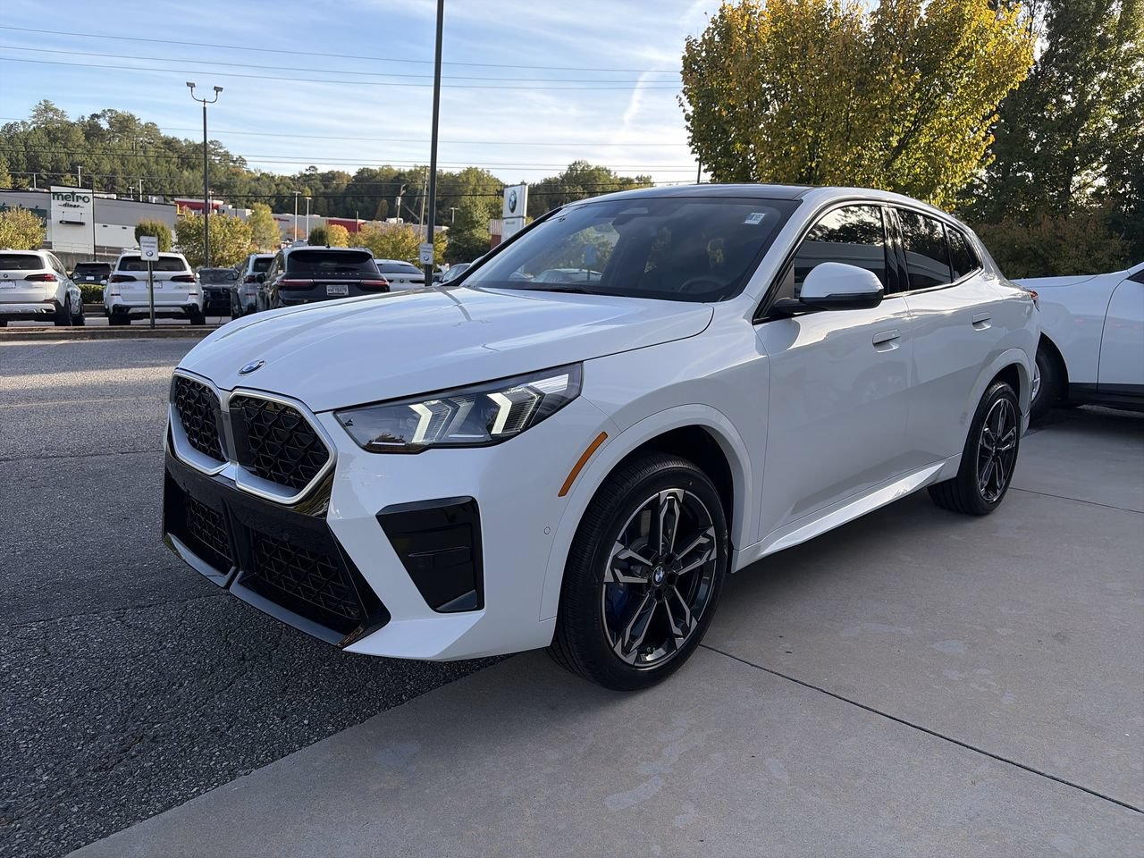 New 2027 BMW X2 xDrive28i w/ M Sport Package AWD/4WD image 4
