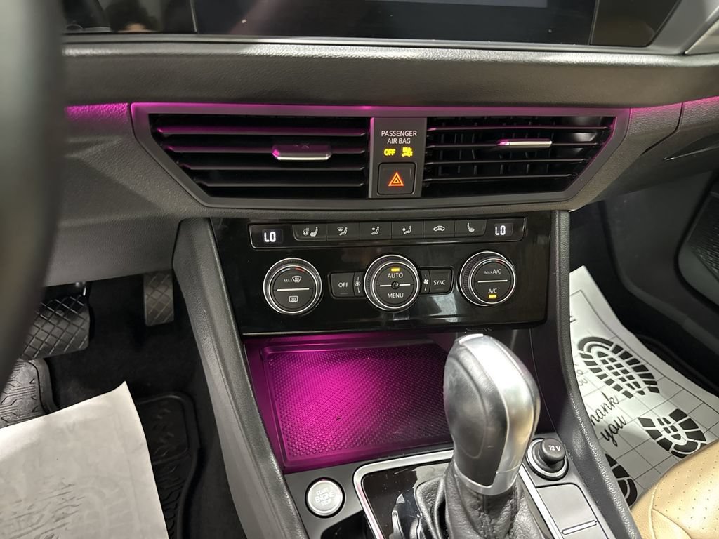 Used 2019 Volkswagen Jetta SEL FWD image 17