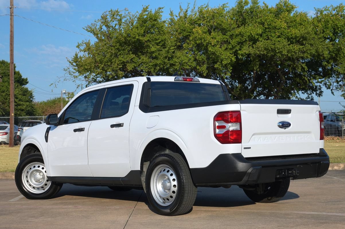 Used 2023 Ford Maverick XL FWD image 4