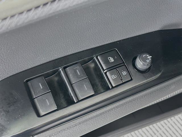 Certified 2025 Toyota Camry SE image 20