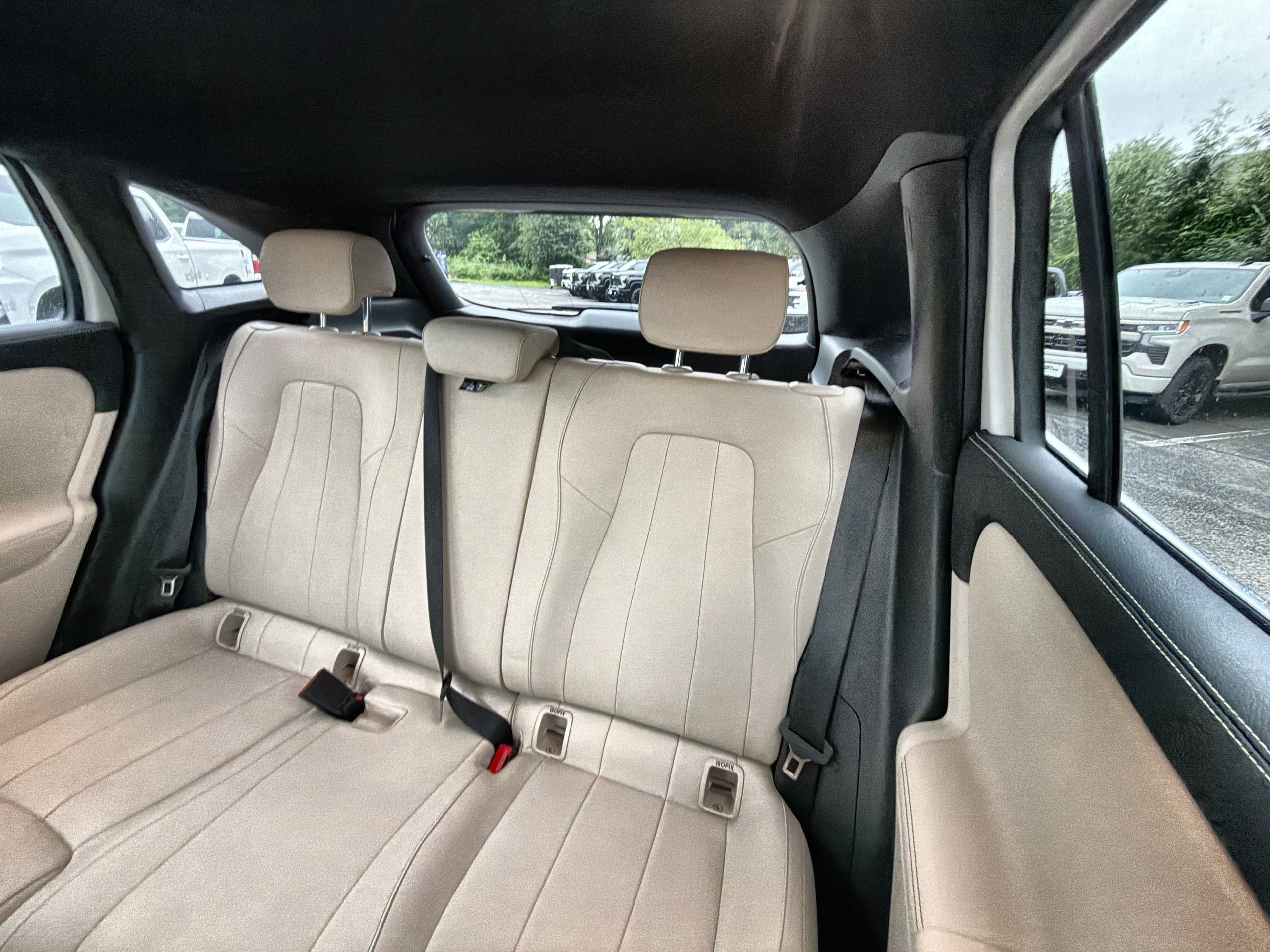 Used 2025 Mercedes-Benz GLA 250 4MATIC w/ Winter Package image 26
