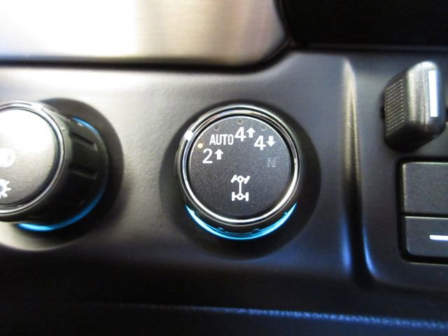 Used 2020 GMC Yukon XL Denali w/ Open Road Package image 15