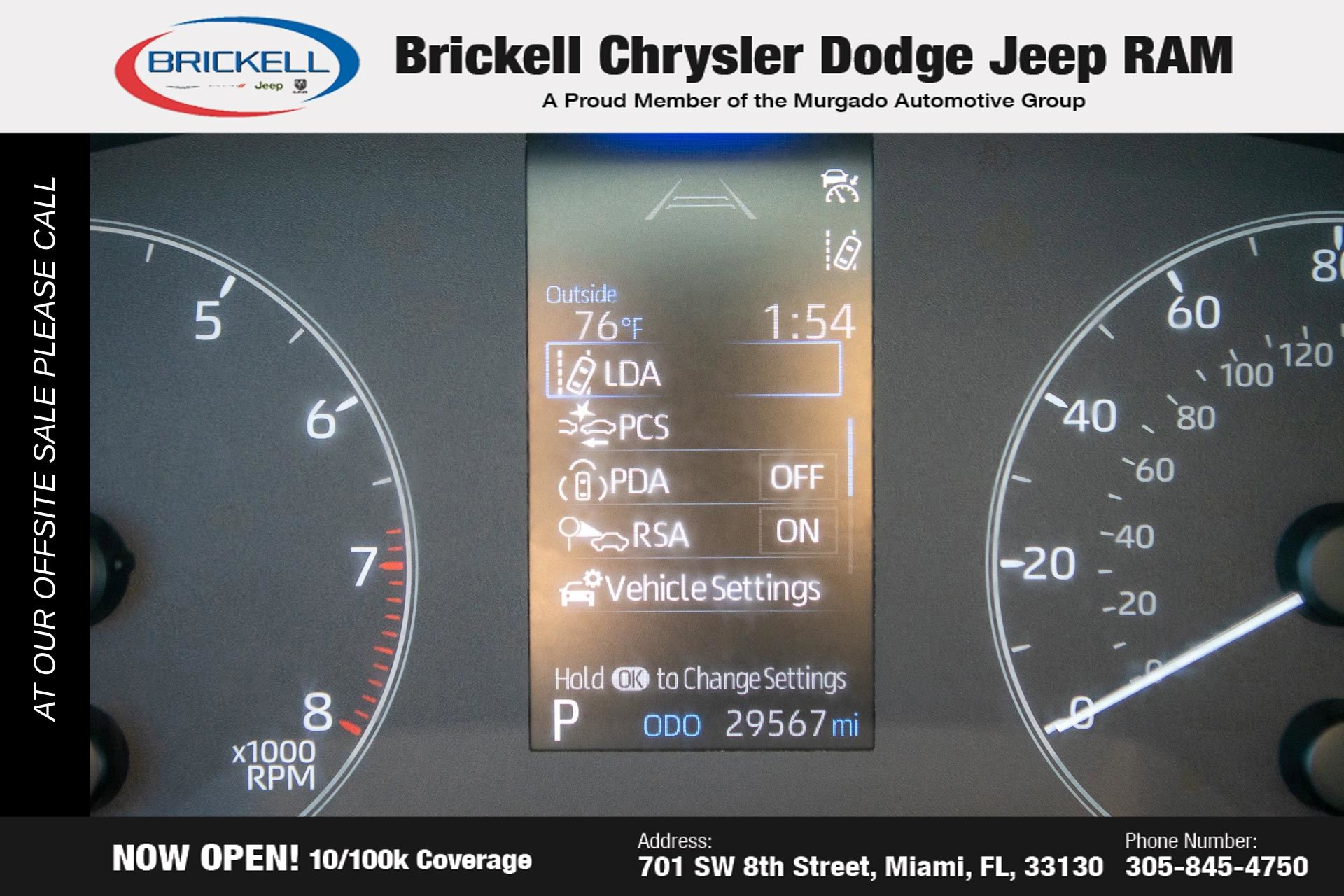 Used 2023 Toyota Corolla LE image 31