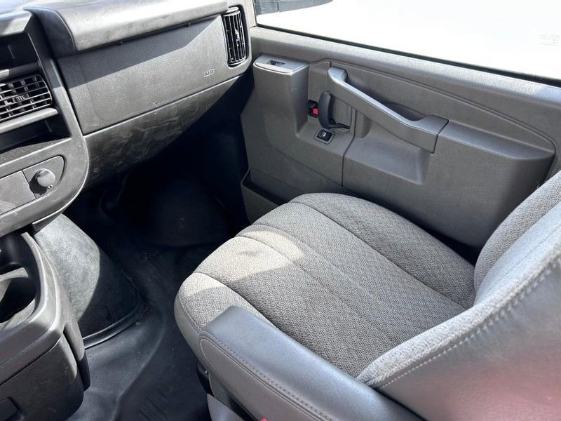 Used 2022 Chevrolet Express 3500 LS image 14
