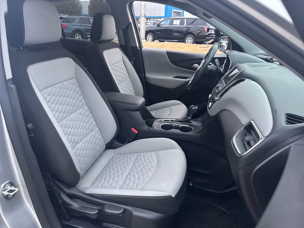 Used 2019 Chevrolet Equinox LT image 12