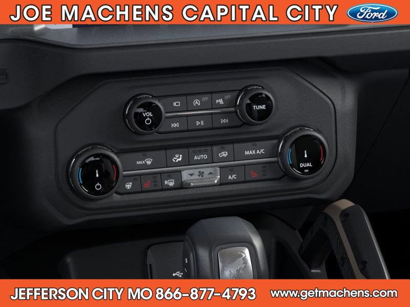 New 2025 Ford Bronco Badlands image 17