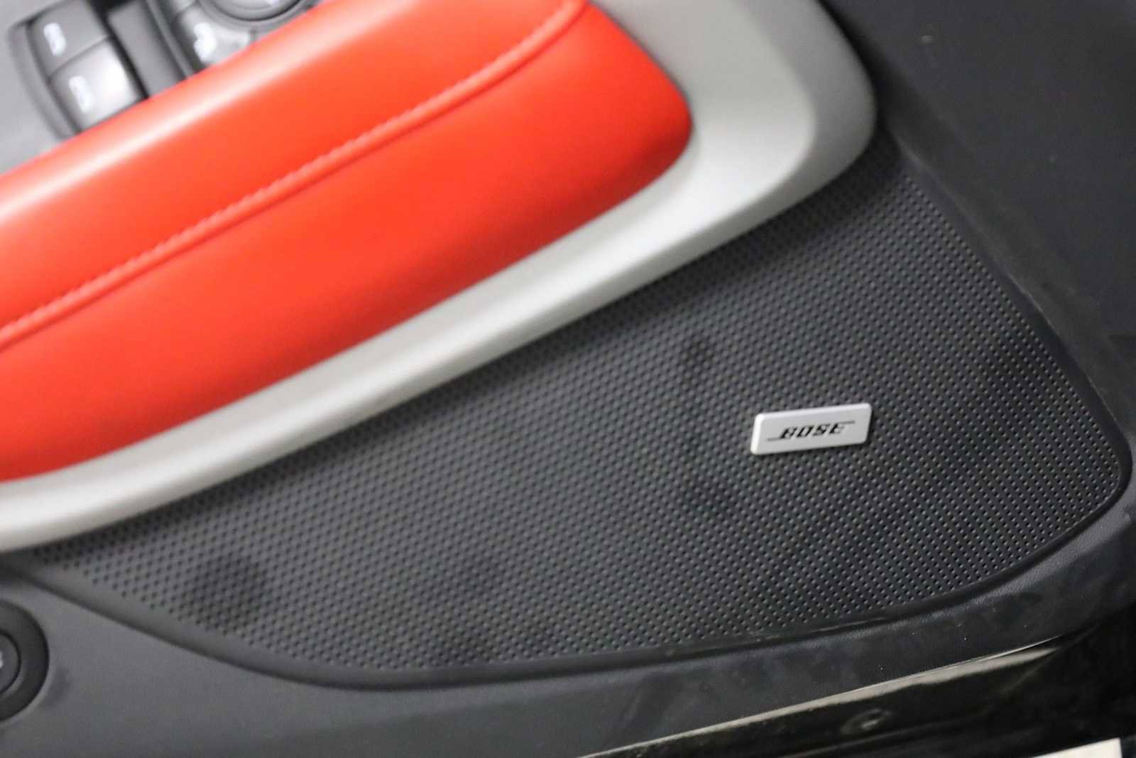 Used 2023 Chevrolet Camaro LT w/ Technology Package image 17