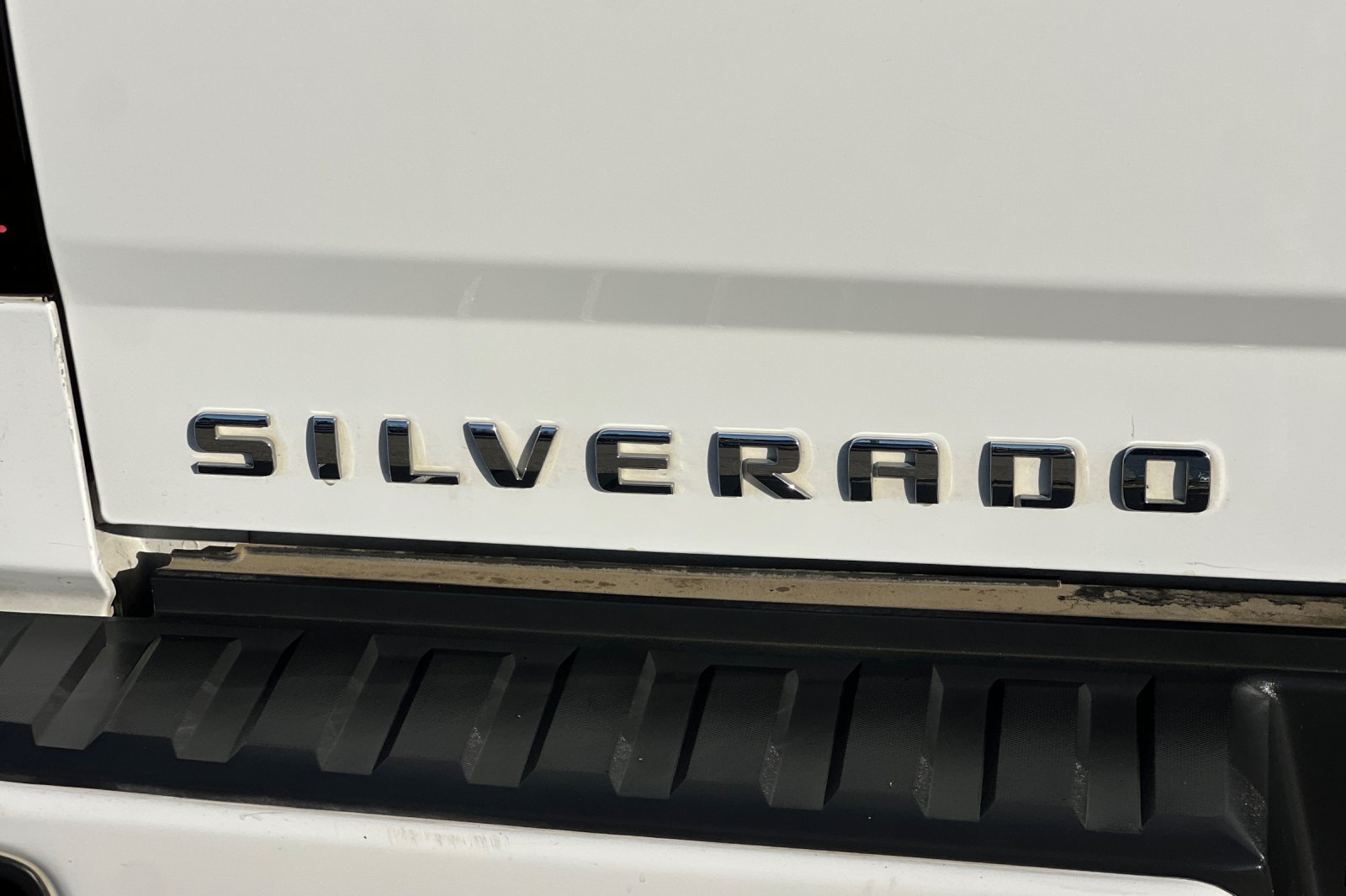 Used 2018 Chevrolet Silverado 1500 LT w/ All Star Edition AWD/4WD image 25