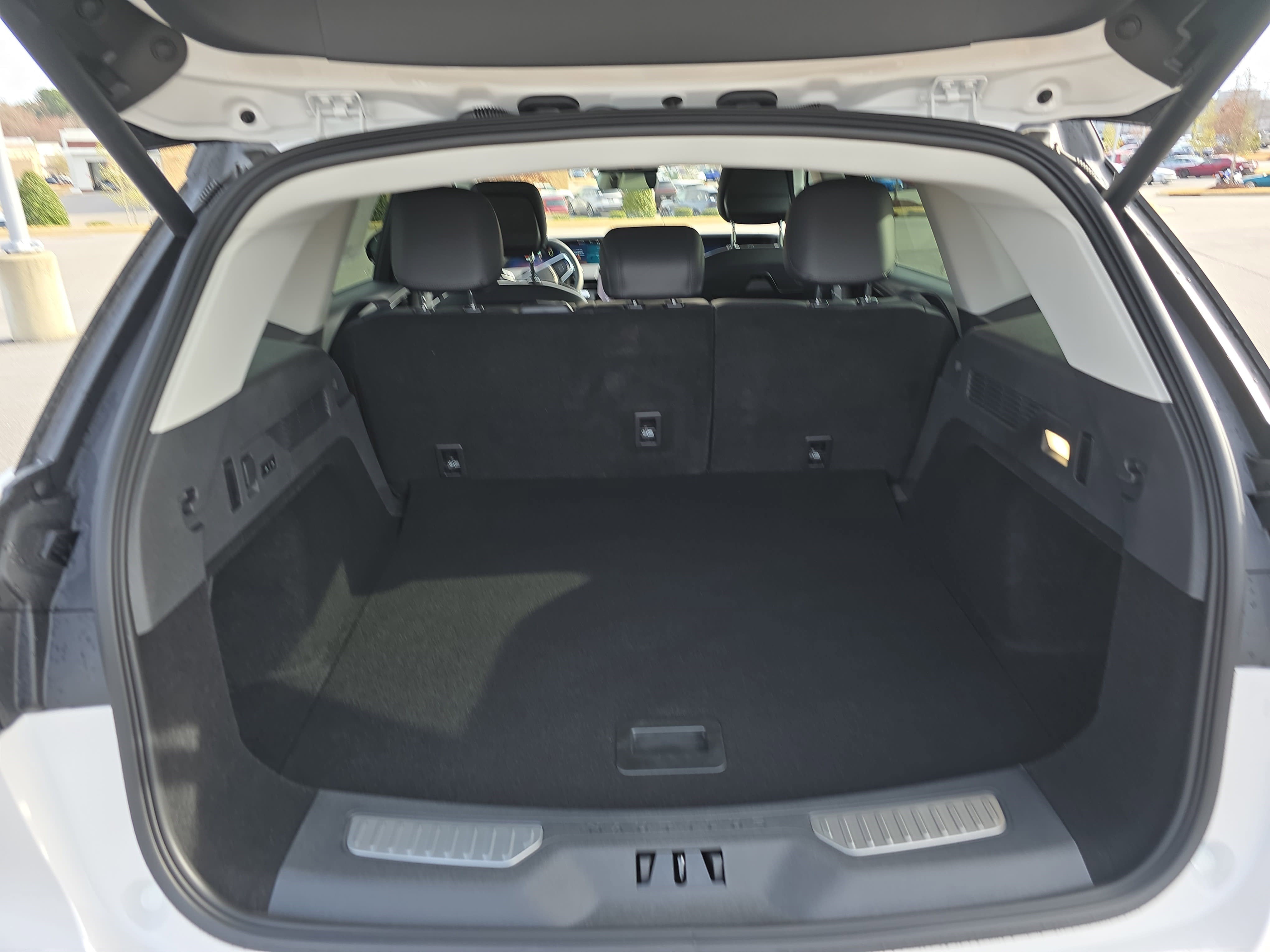 New 2026 Lincoln Nautilus Reserve AWD/4WD image 12