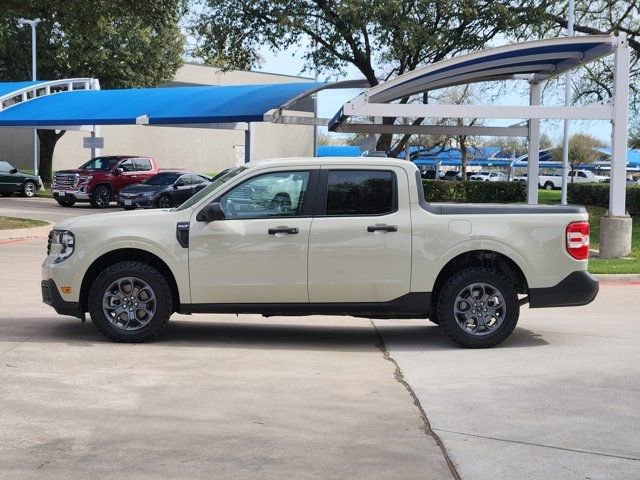 Used 2025 Ford Maverick XLT w/ Equipment Group 301A image 13