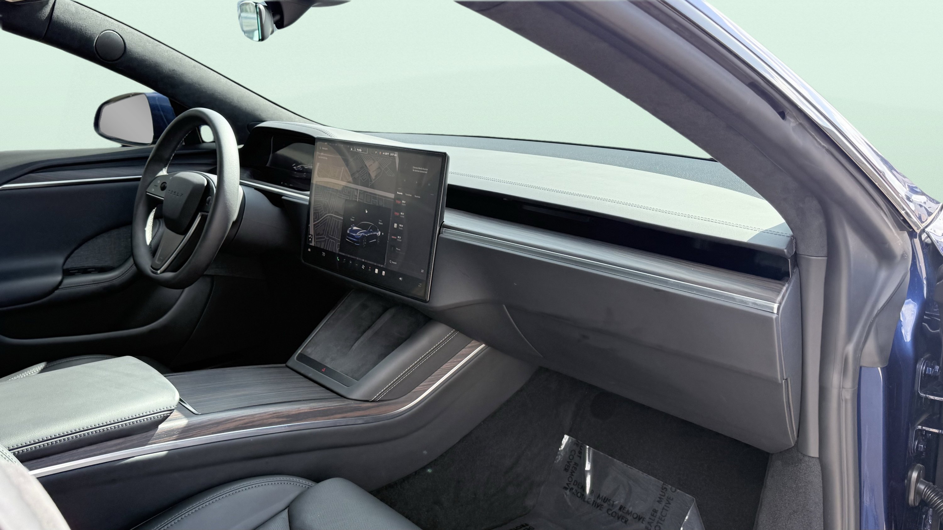 Used 2024 Tesla Model S AWD/4WD image 45