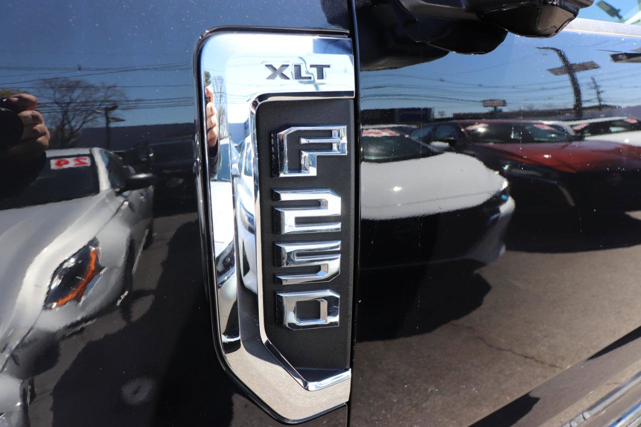 Used 2022 Ford F250 XLT w/ Black Appearance Package image 56