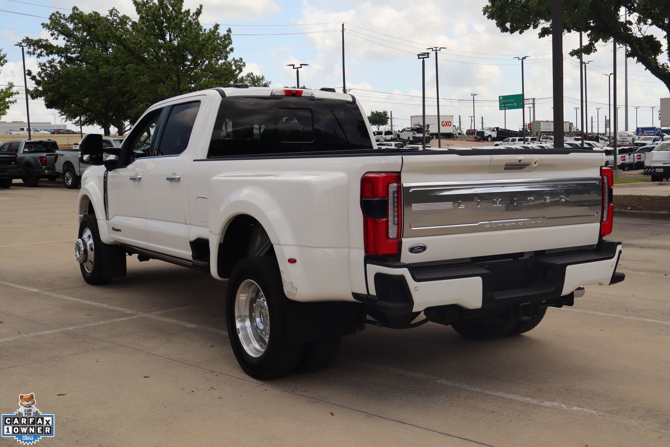 Used 2023 Ford F450 Limited image 8