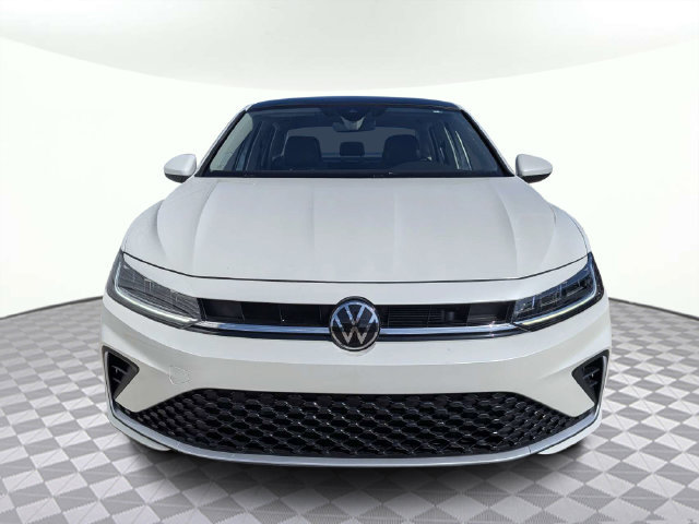 Used 2025 Volkswagen Jetta SE FWD image 8
