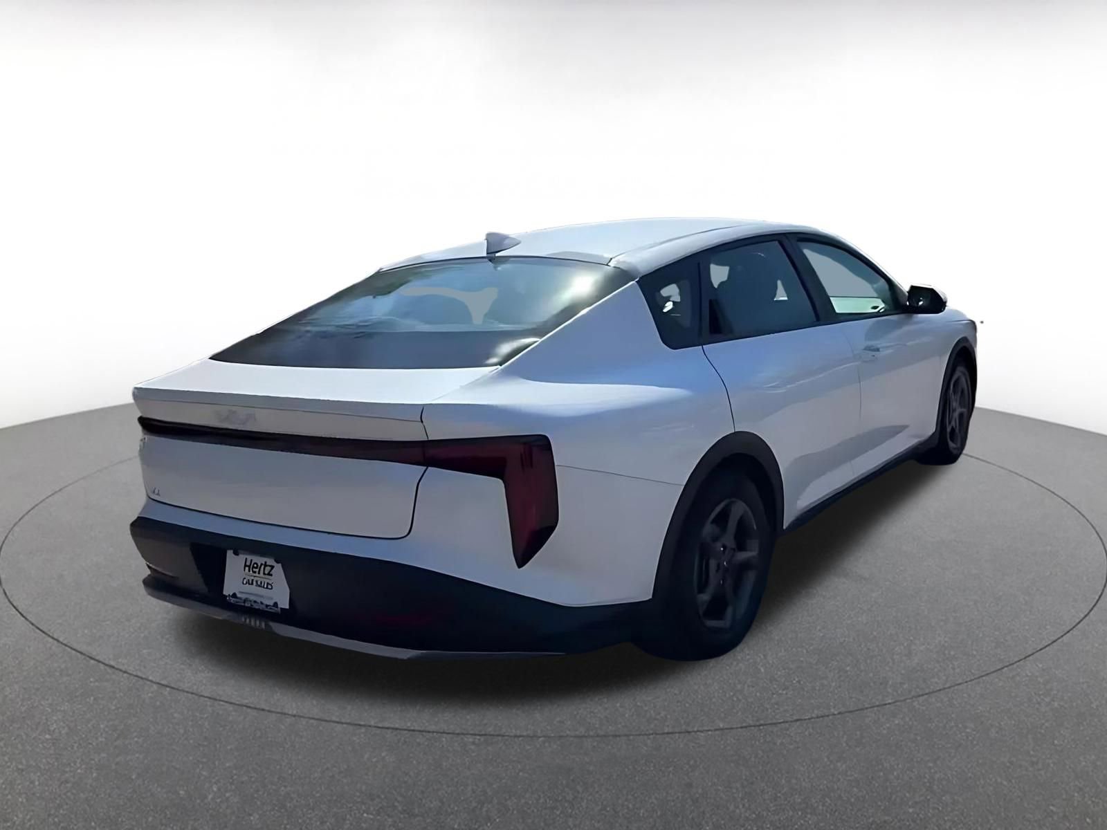 Used 2025 Kia K4 LXS image 14