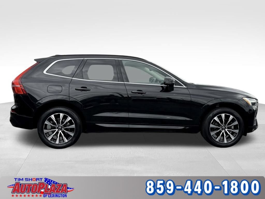 Used 2023 Volvo XC60 B5 Core w/ Climate Package AWD/4WD image 8