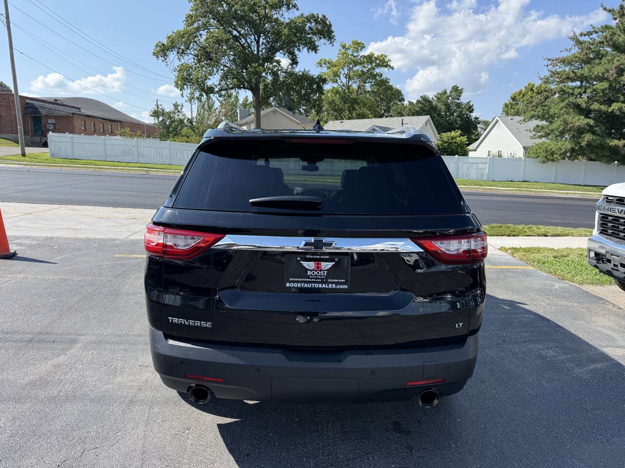 Used 2018 Chevrolet Traverse LT FWD image 5
