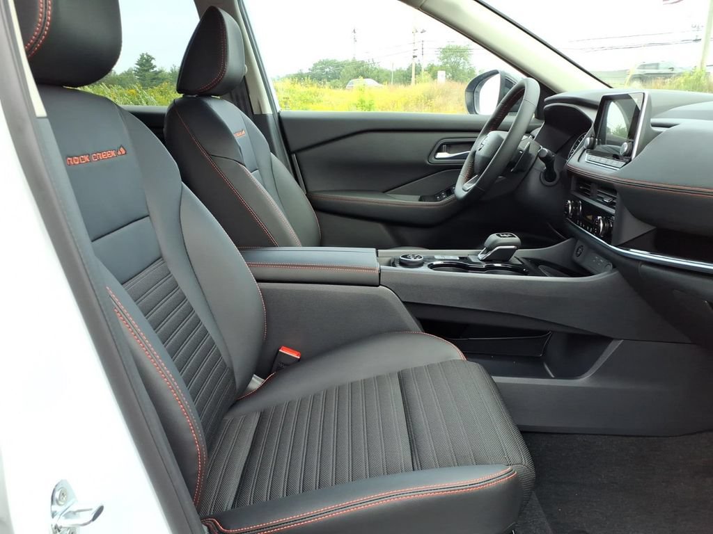 New 2026 Nissan Rogue SV AWD/4WD image 7