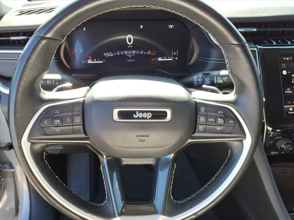 Used 2021 Jeep Grand Cherokee L Laredo w/ Luxury Tech Group I AWD/4WD image 17