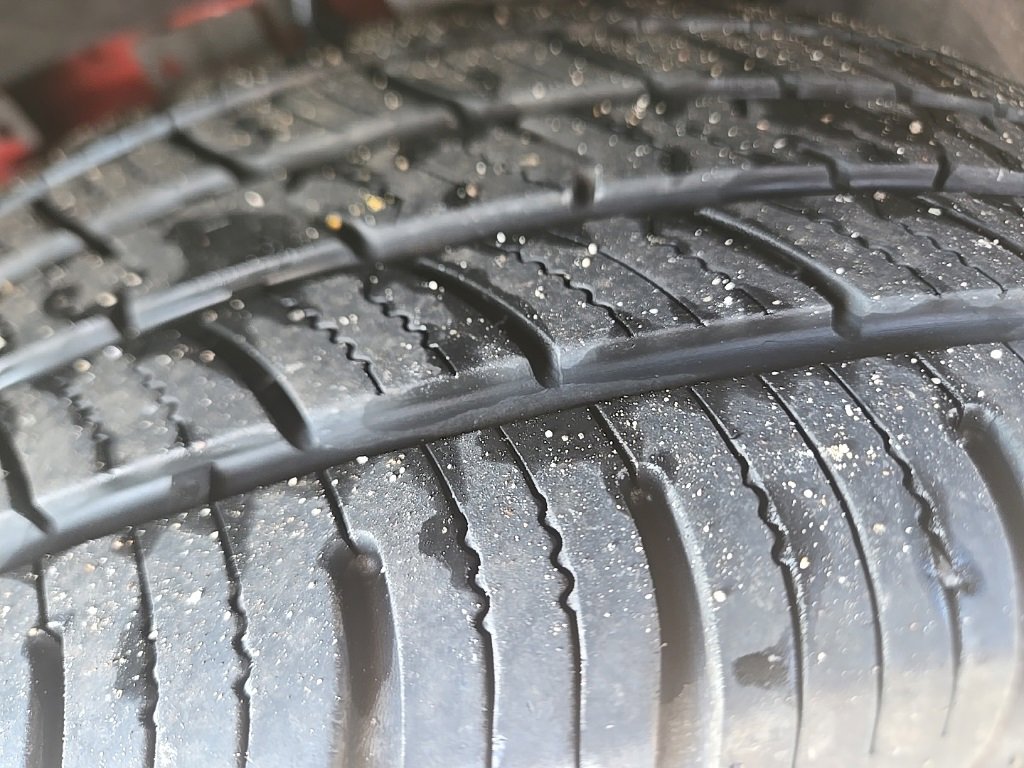 Used 2021 Nissan Rogue SV w/ Premium Package image 40