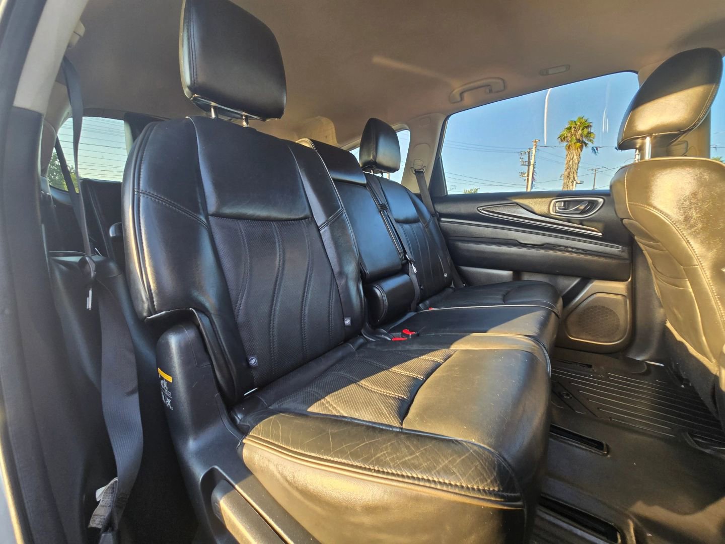 Used 2015 INFINITI QX60 image 17