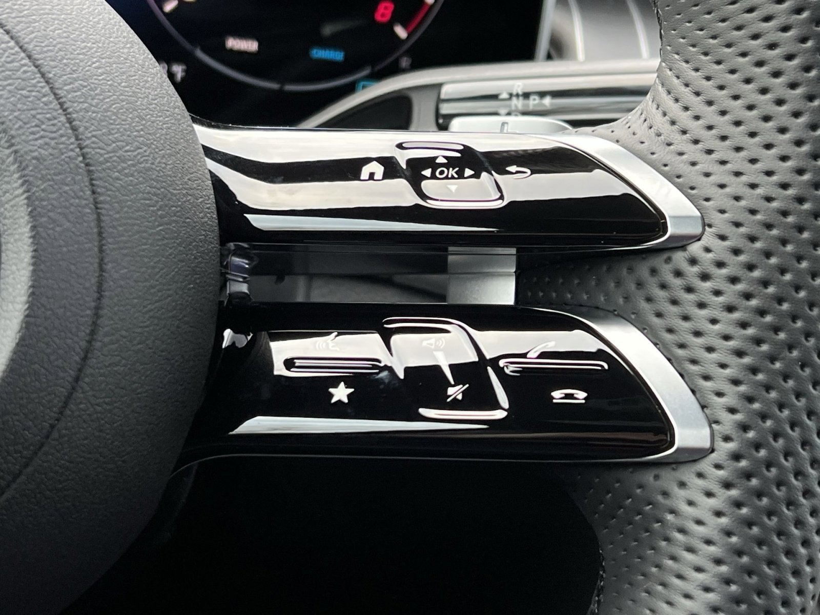 New 2026 Mercedes-Benz GLC 300 4MATIC image 29