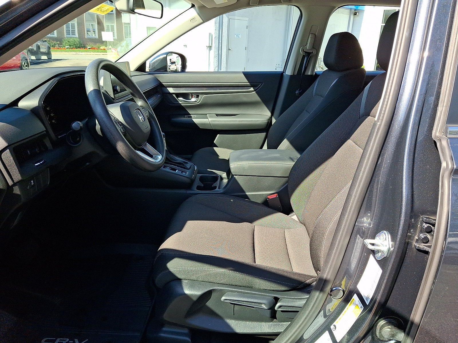 Used 2024 Honda CR-V LX image 14