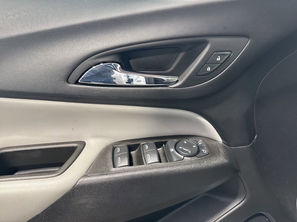 Used 2024 Chevrolet Equinox LT image 34