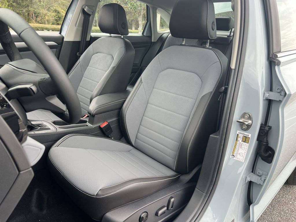 New 2026 Volkswagen Jetta SE image 11