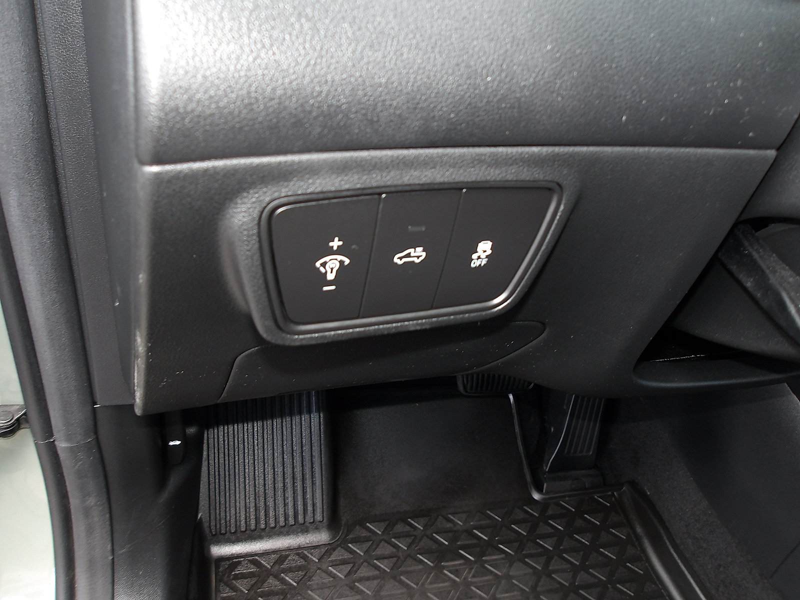 Certified 2023 Hyundai Santa Cruz SE AWD/4WD image 14