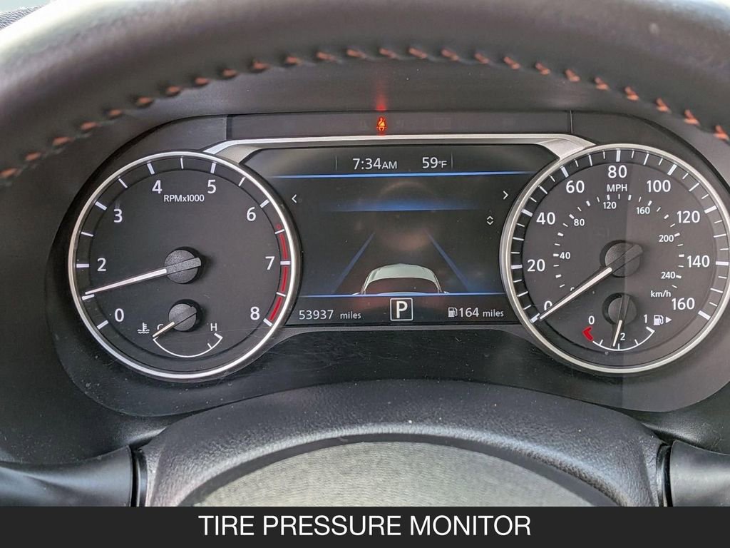Used 2023 Nissan Sentra SR w/ Midnight Edition Package FWD image 21