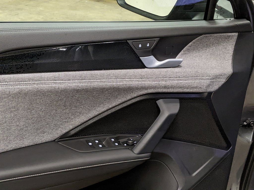 New 2026 Volkswagen Tiguan S image 10