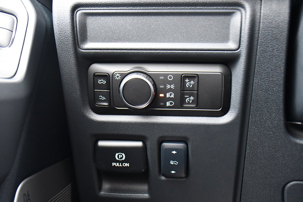 New 2025 Ford F150 Lightning Lariat image 29