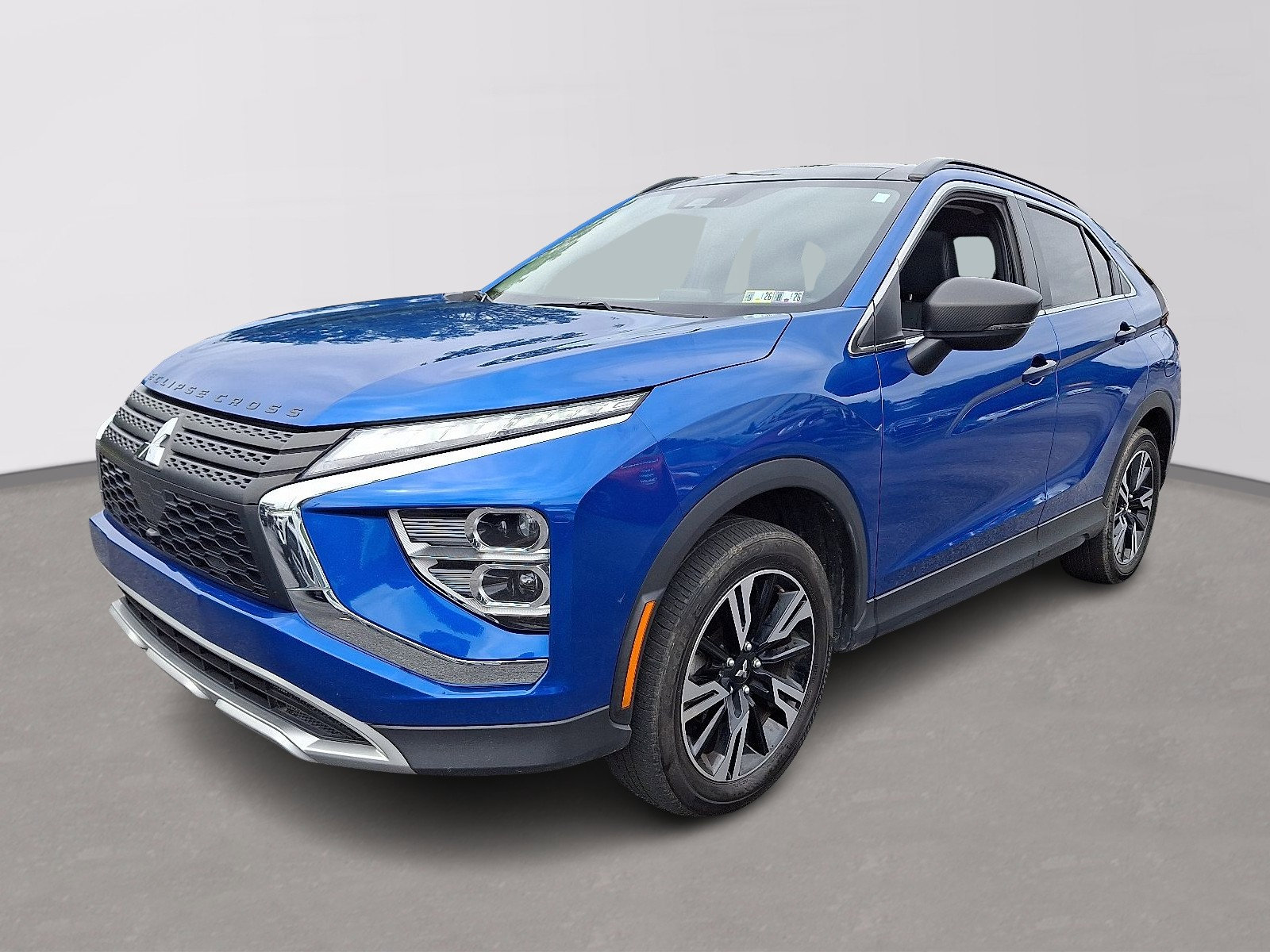 Used 2024 Mitsubishi Eclipse Cross SE image 3