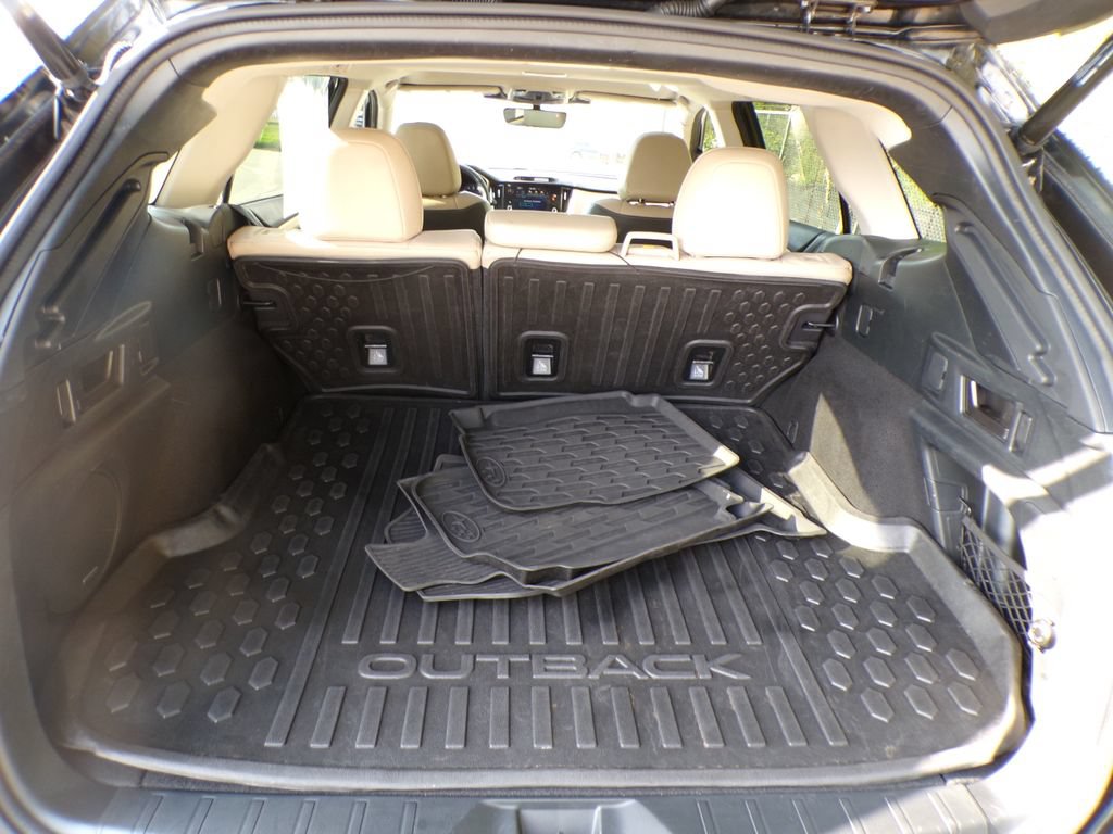 Used 2023 Subaru Outback Limited AWD/4WD image 20