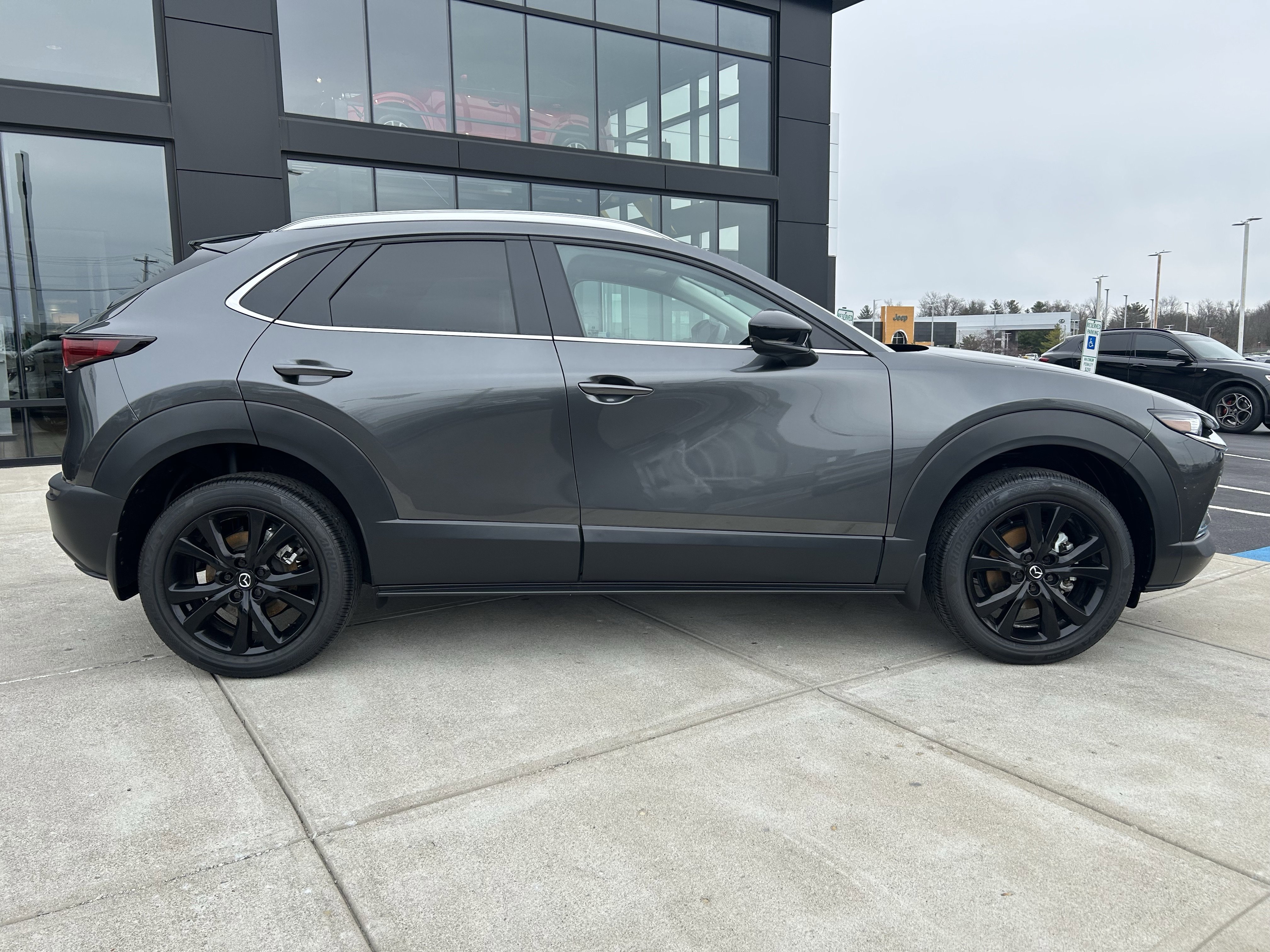 Certified 2025 MAZDA CX-30 AWD 2.5 S w/ Select Sport Pkg image 8