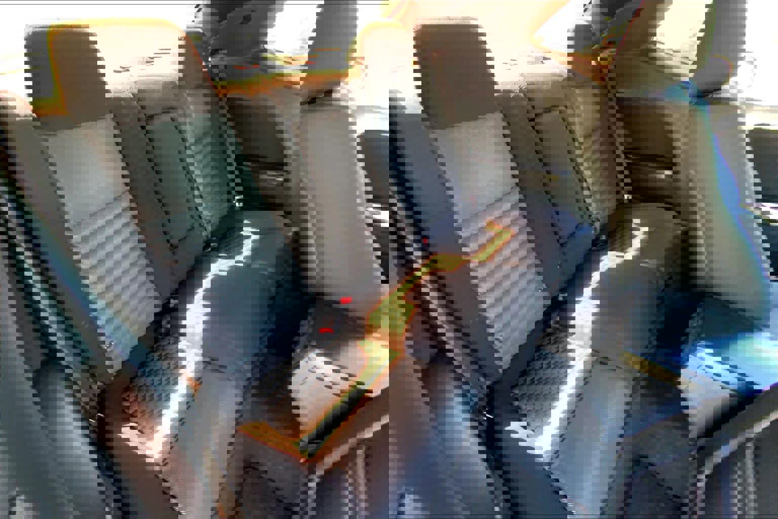 Used 2014 Dodge Challenger R/T w/ Blacktop Package image 17